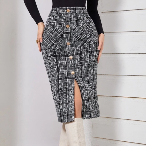 Classic Plaid print Button Detail Split Hem Midi Skirt